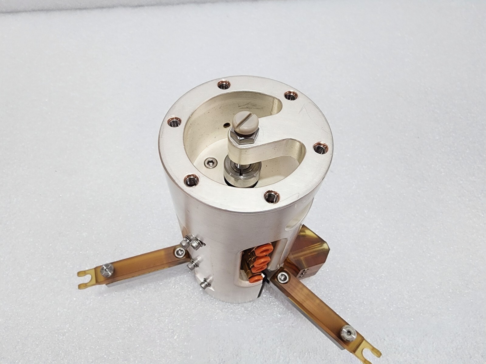 Lam Research FLEX DS ESC 3 Pin Cylinder 715-038815-020 (As-Is)