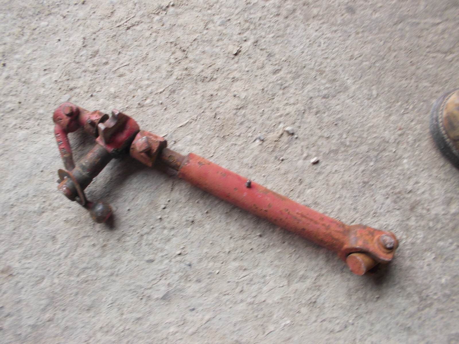 Farmall 560 450 RC Tractor IH 2pt fast quick hitch adjustable lift arm 522819R1