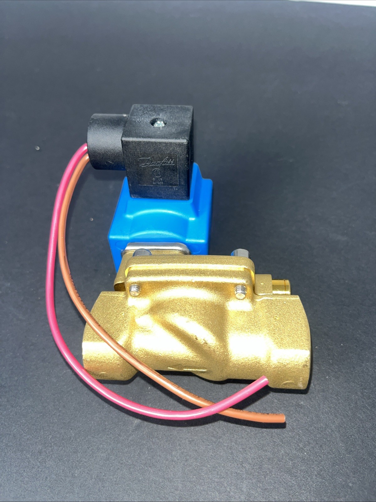 Solenoid coil BY024CS 24V 50Hz 60Hz IP00 – Danfoss 018F76