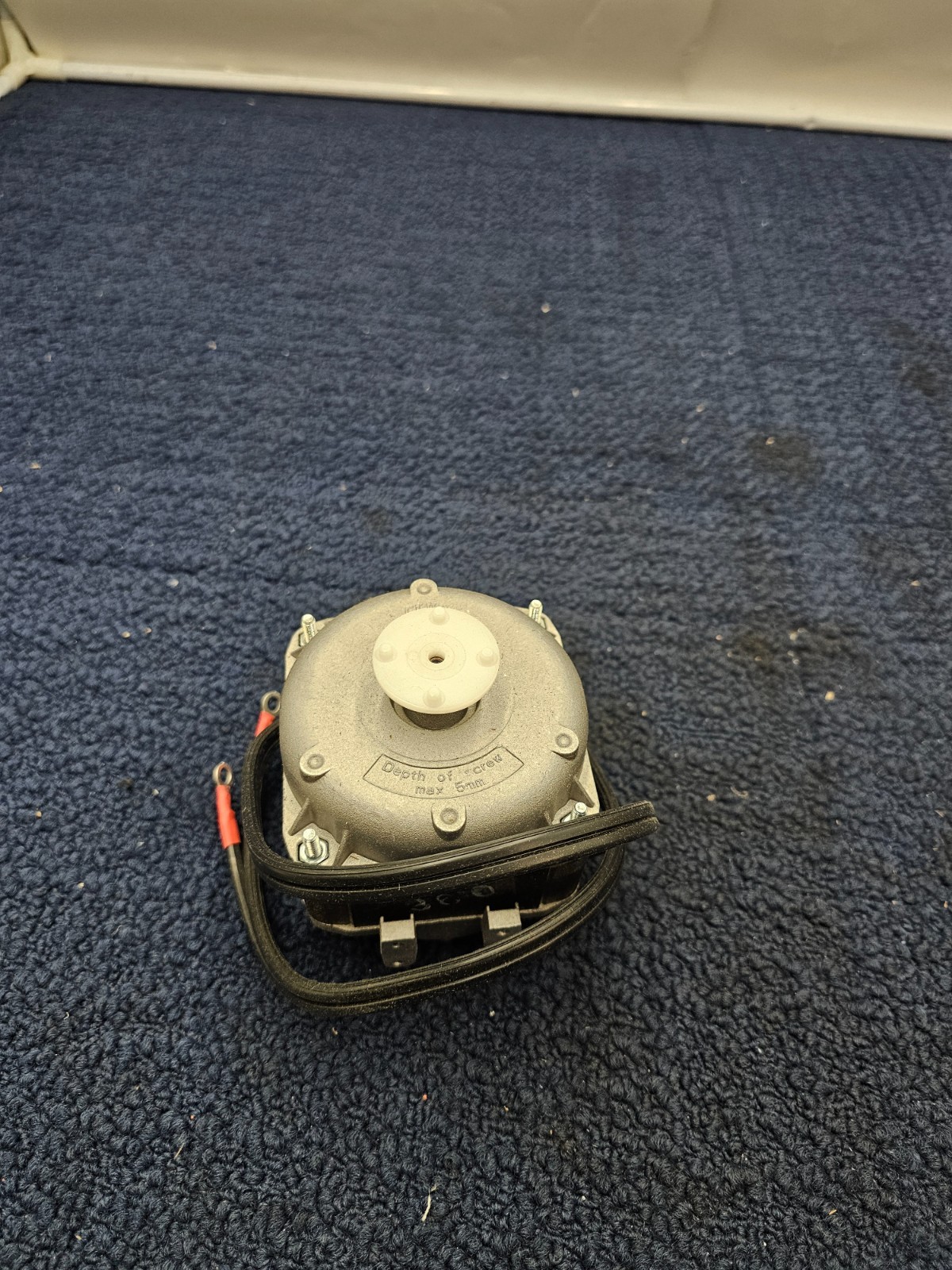 ELCO EC16W230 Shaded Pole Motor 16 Watts 1/47 HP 230V 1550RPM NUT6B16PUN201