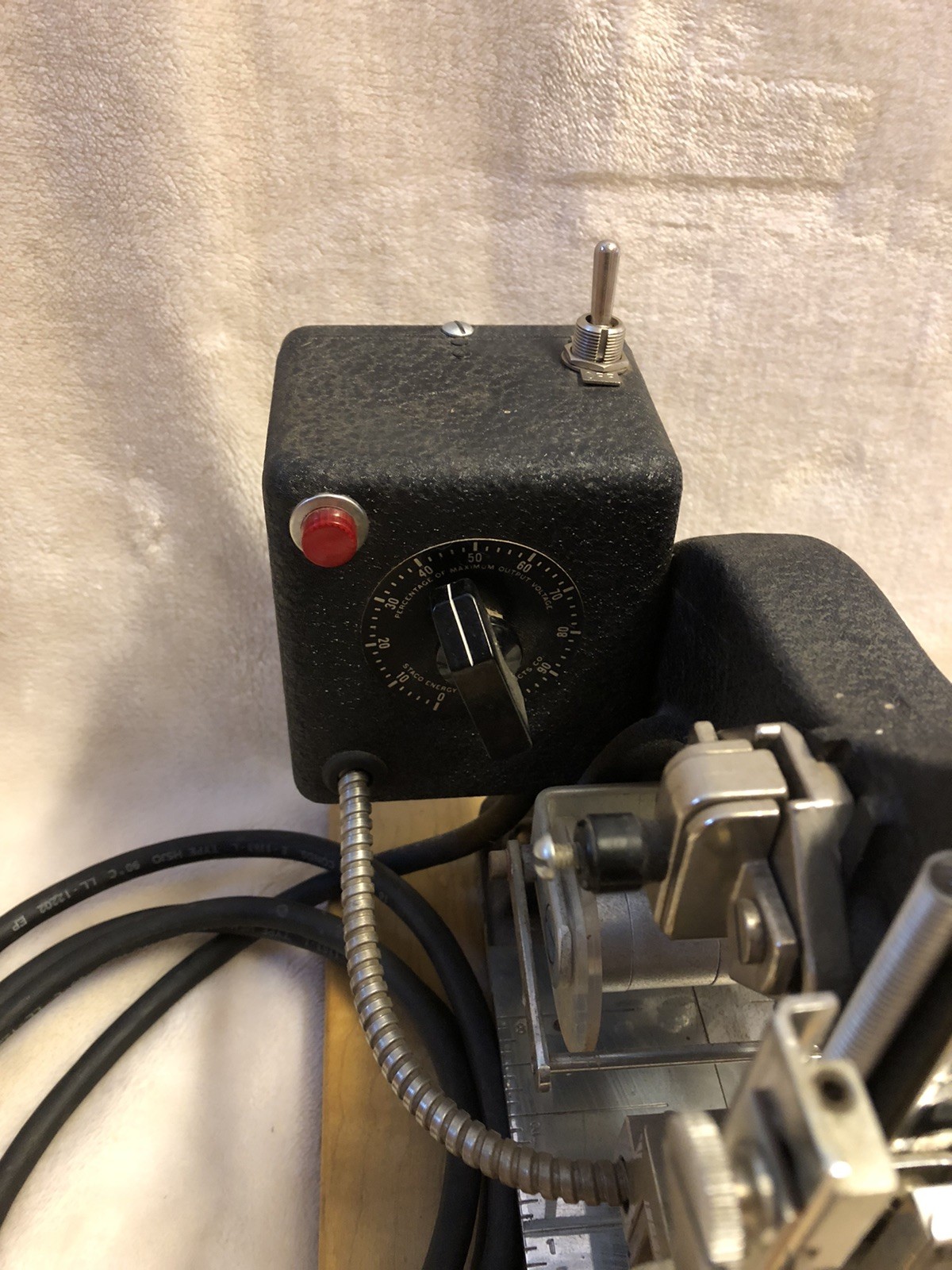 Kingsley Model M-100-BA Hot Foil Stamp Press Machine (Works) No Handle Or Stamps