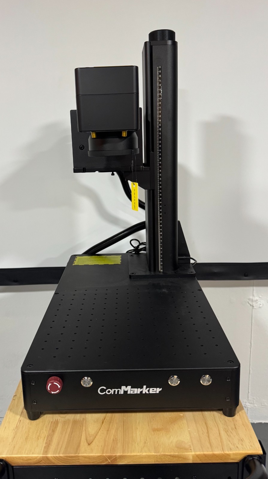 Commarker Omni One UV Engraver