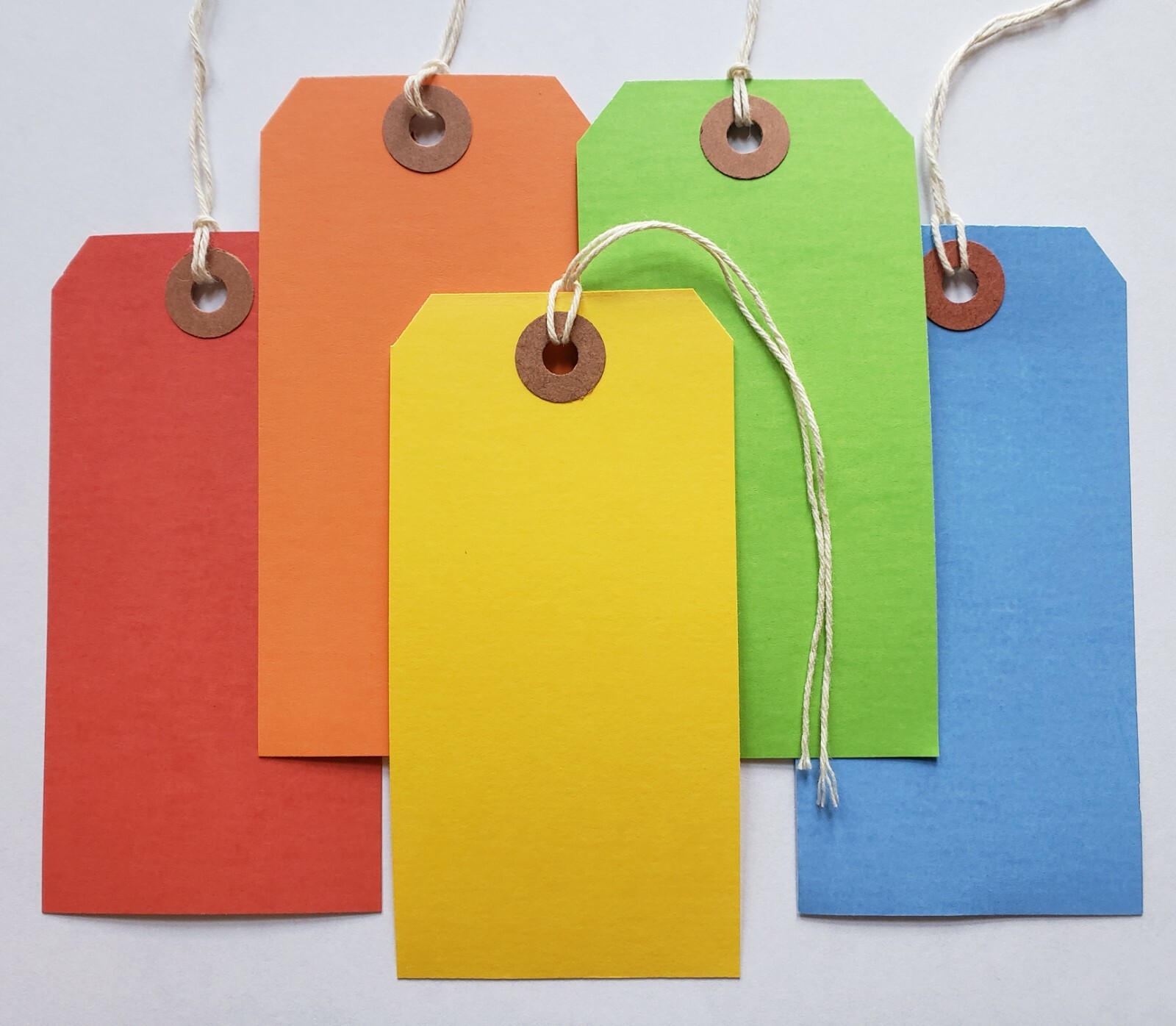 100 Tags 4 3/4″ x 2 3/8″ Size 5 Colored Inventory Shipping Hang Tag with String