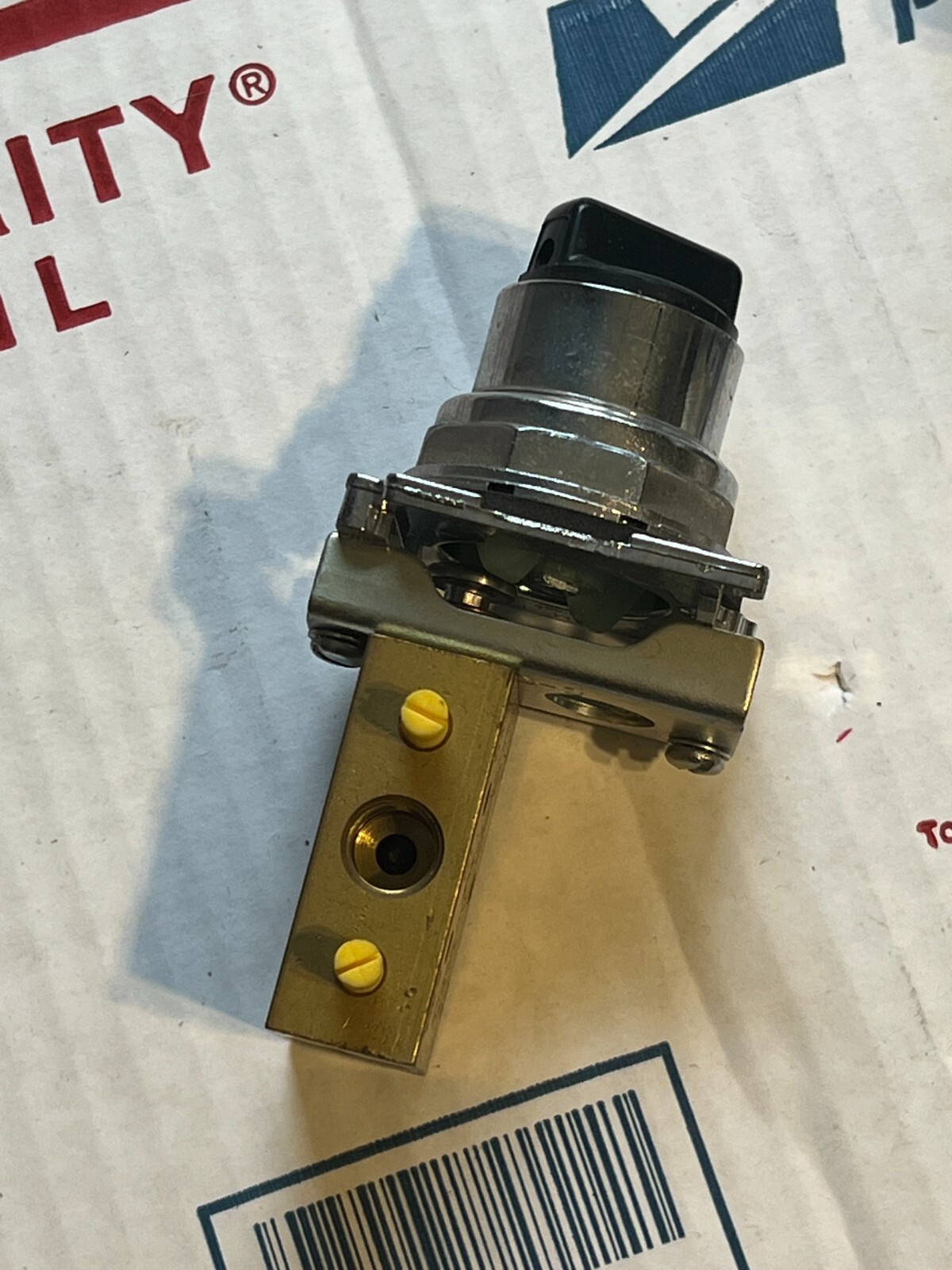 aw pv70749 nos no packaging 1 already assembled