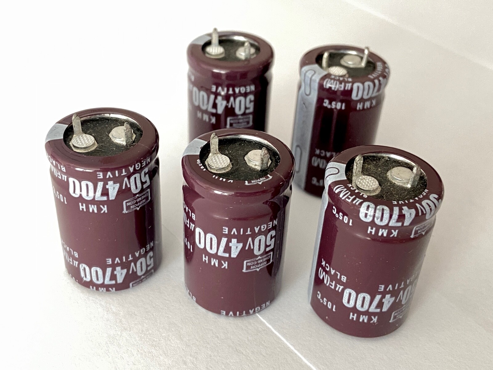 4700uF 50V Electrolytic Capacitors 50V 4700uF Volume 22×35 mm 2x and 5x Quantity