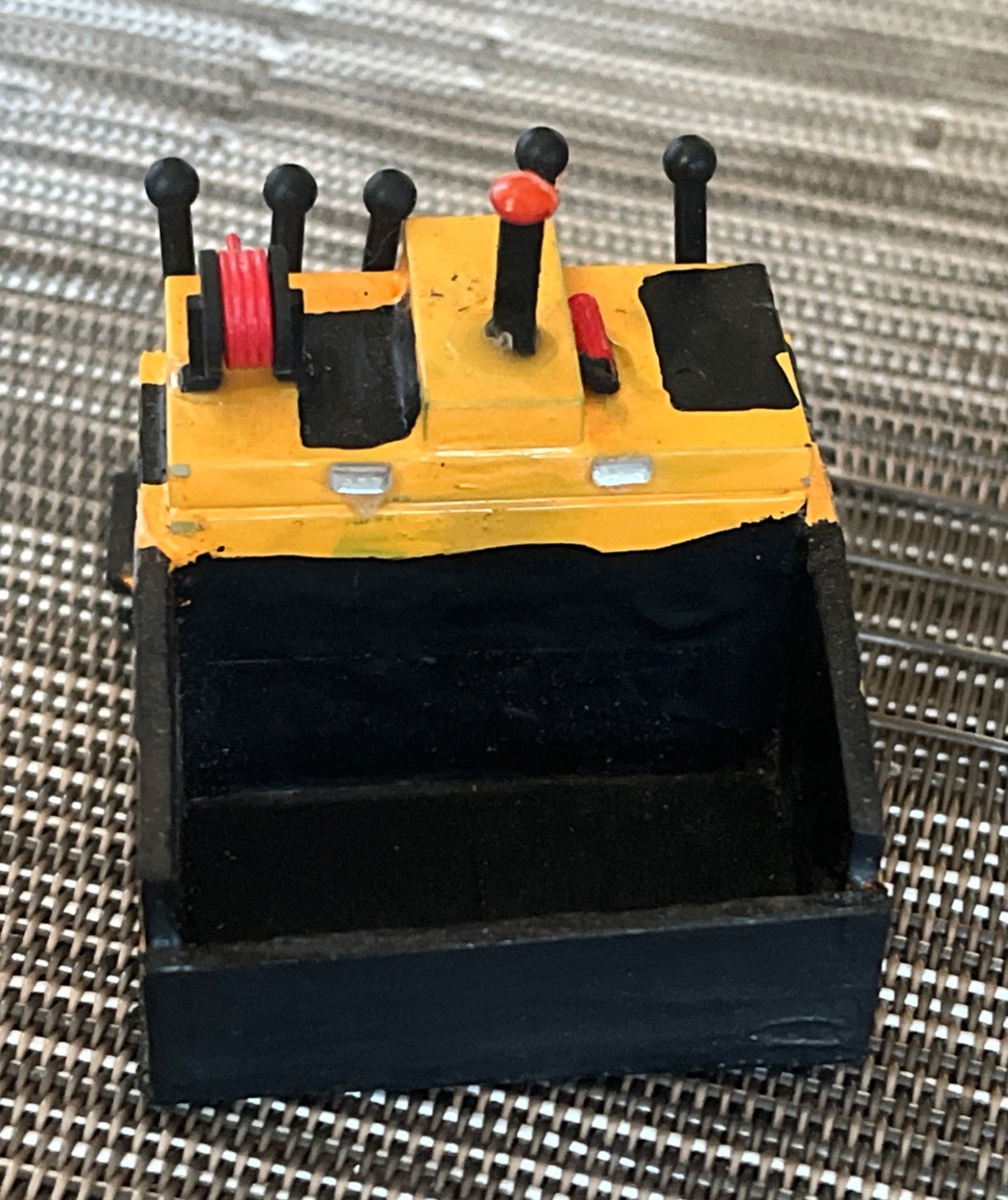Custom Made LeeBoy 1000G Asphalt Paver 1:64 Scale (see Details & Pics)