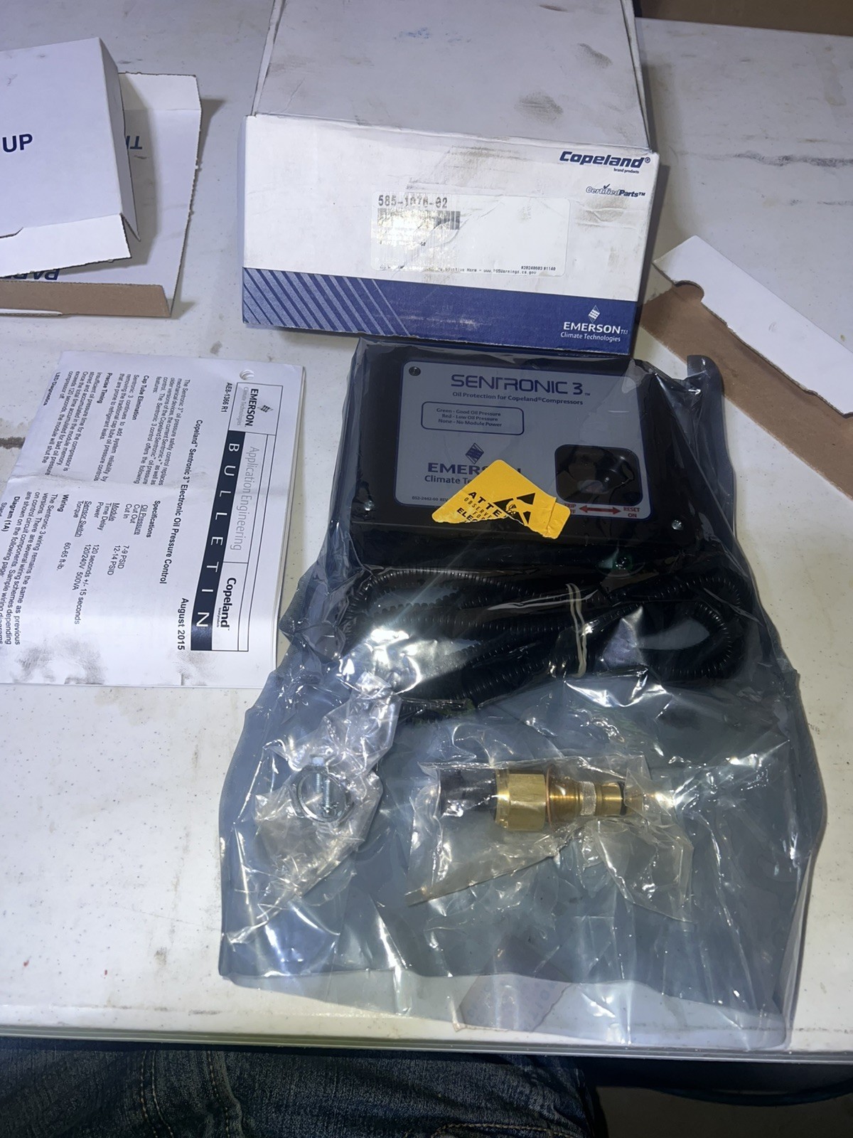 Copeland 585-1076-02 – Sentronic 3 MODULE & SENSOR KIT. 585-1066-02 Replacement