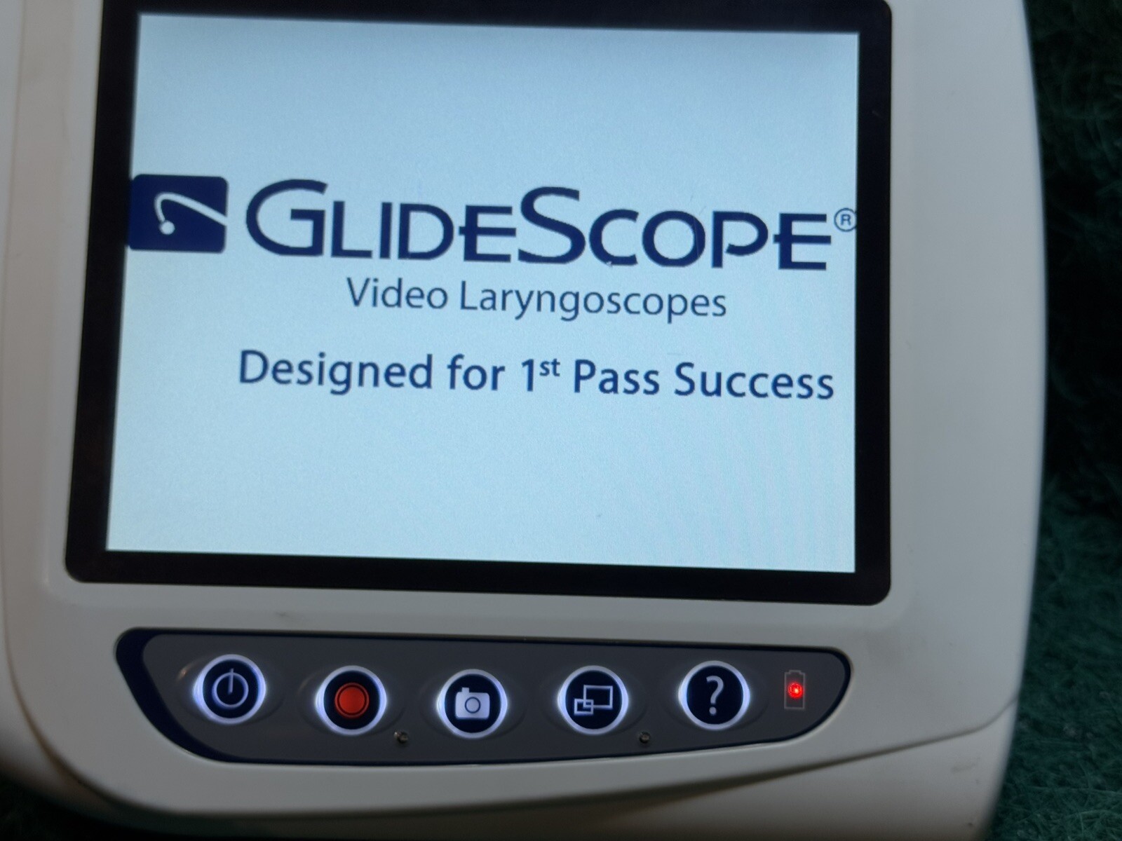 VERATHON AVL 0570-0338 GLIDESCOPE PORTABLE VIDEO MONITOR