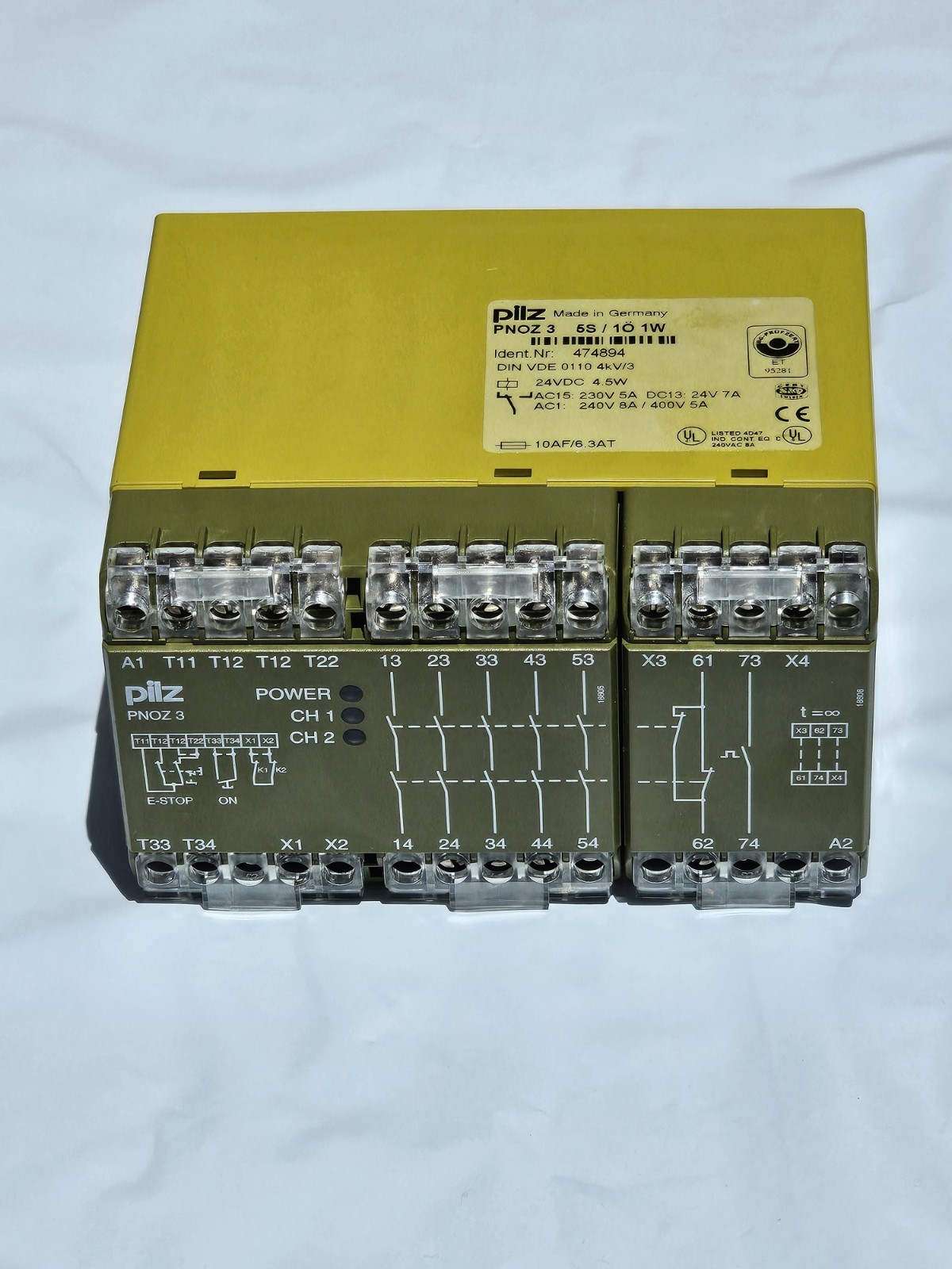 PILZ PNOZ 3 SAFETY RELAY 474894 24Vdc 4.5W PNOZ/3 24VDC 5S 1O 1W