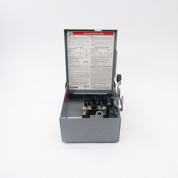 SQUARE D D221NRB SER. E3 240VAC 30A NSNP