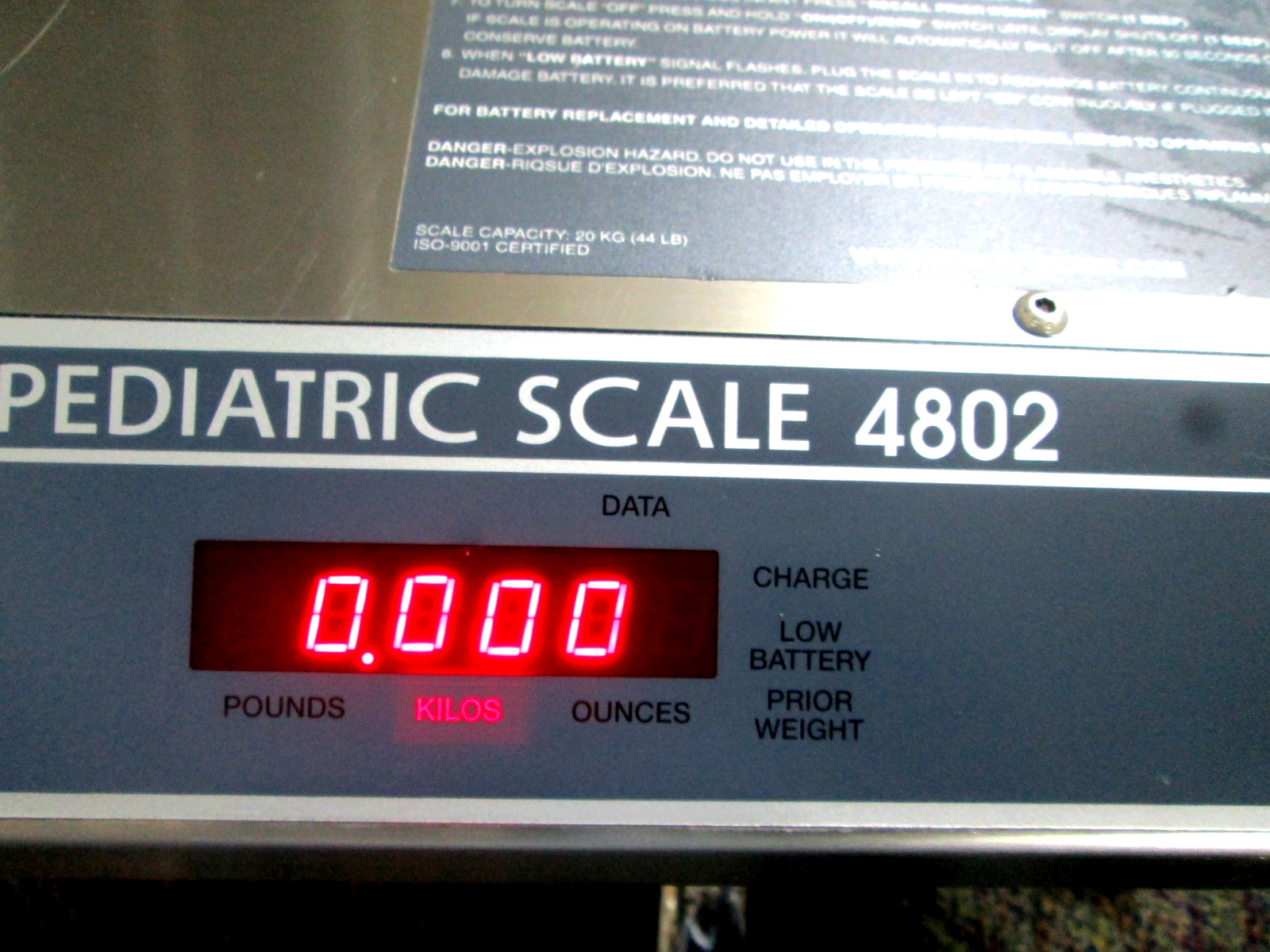 SCALE-TRONIX 4802 PEDIATRIC SCALE WITH TRAY – NO CART