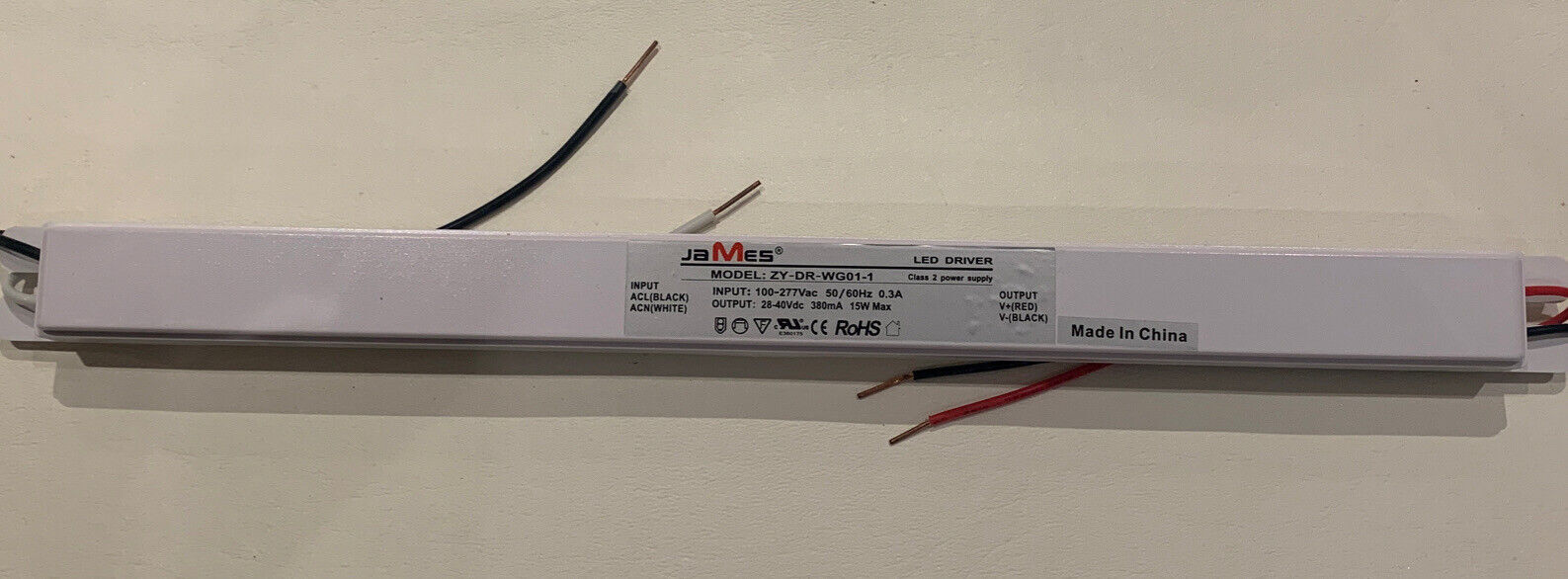 ZY-DR-WG01-1 – JAMES – Ballast – Input: 100-277Vac .03A Class 2 15W LED Driver