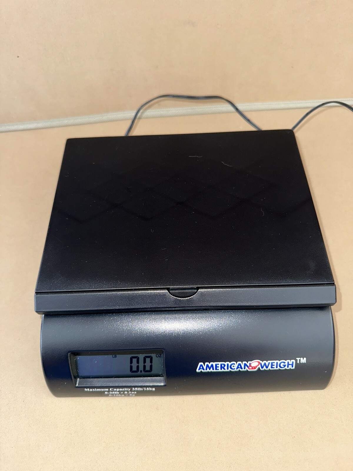 American Weigh AMW-822 Digital Postal Shipping Scale 35lb x 0.1oz Parcels