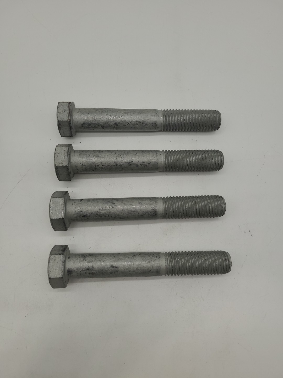 4 pk Extreme Strength Class 12.9 M16-2.0 x 120mm Zinc Coated Bolts