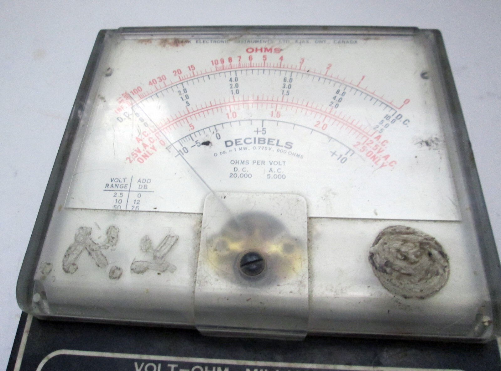 Vintage STRONG Volt Ohm Meter LT-1 HICKOK CLEVELAND OHIO USA Ohmmeter Voltmeter