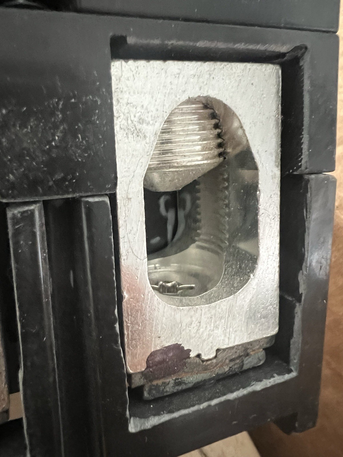 Square D LAL36400 Circuit Breaker 400A 3 Pole 600VAC Trip Indicator