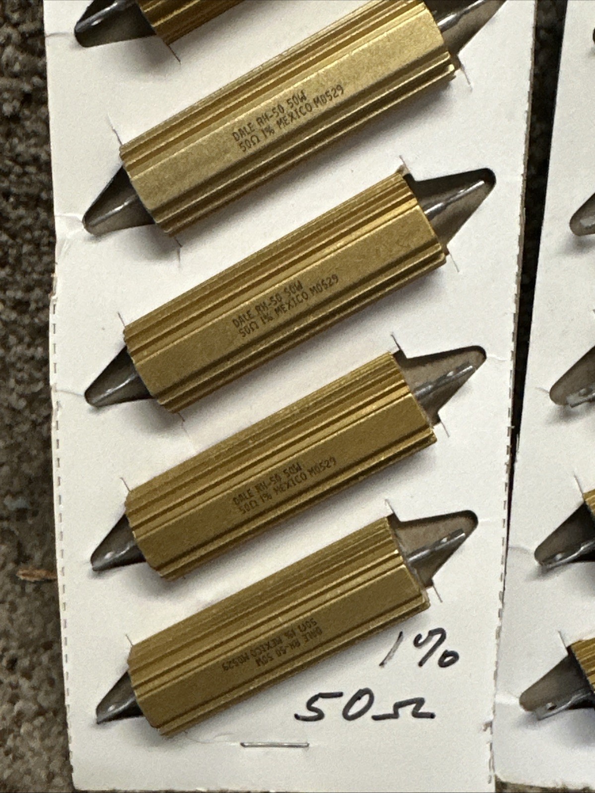 Pack Of 10 New Vishay Dale RH-50 50W 50 Ohm Resistor Unit