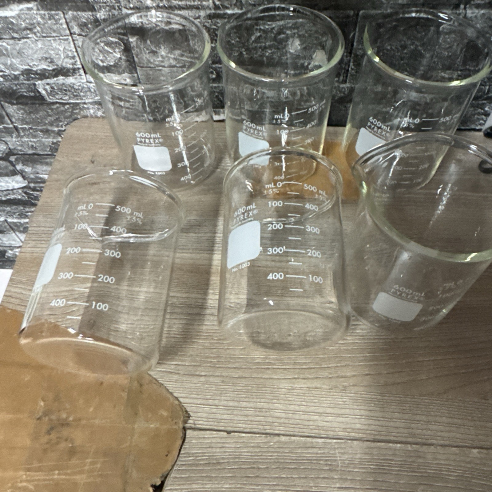 1003-600 Pyrex Heavy-Duty Beakers, 600mL QTY: 6