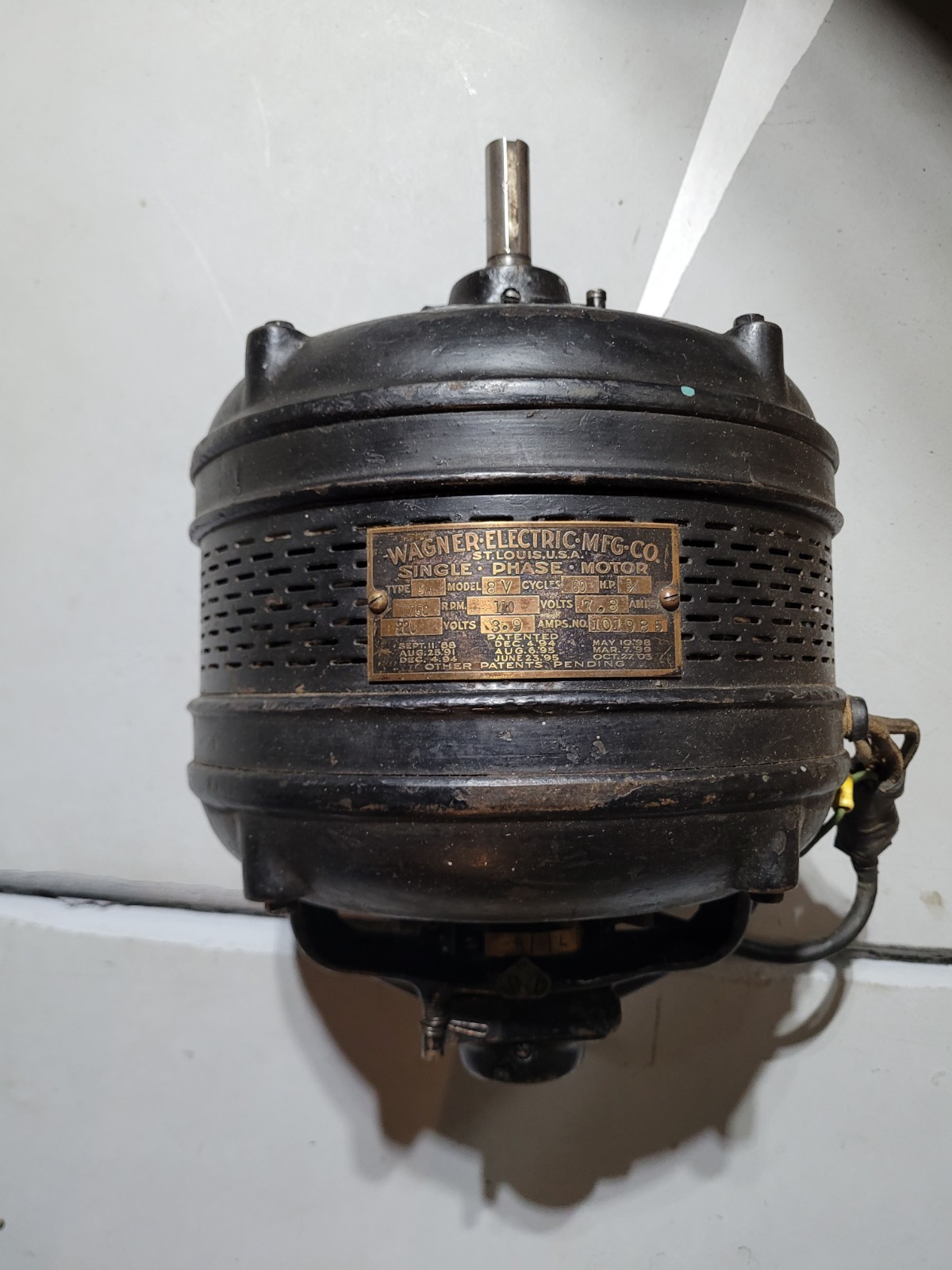 Antique Wagner Electric Motor, 1/2 hp, 110 Volt , 1750 RPM, Runs Good