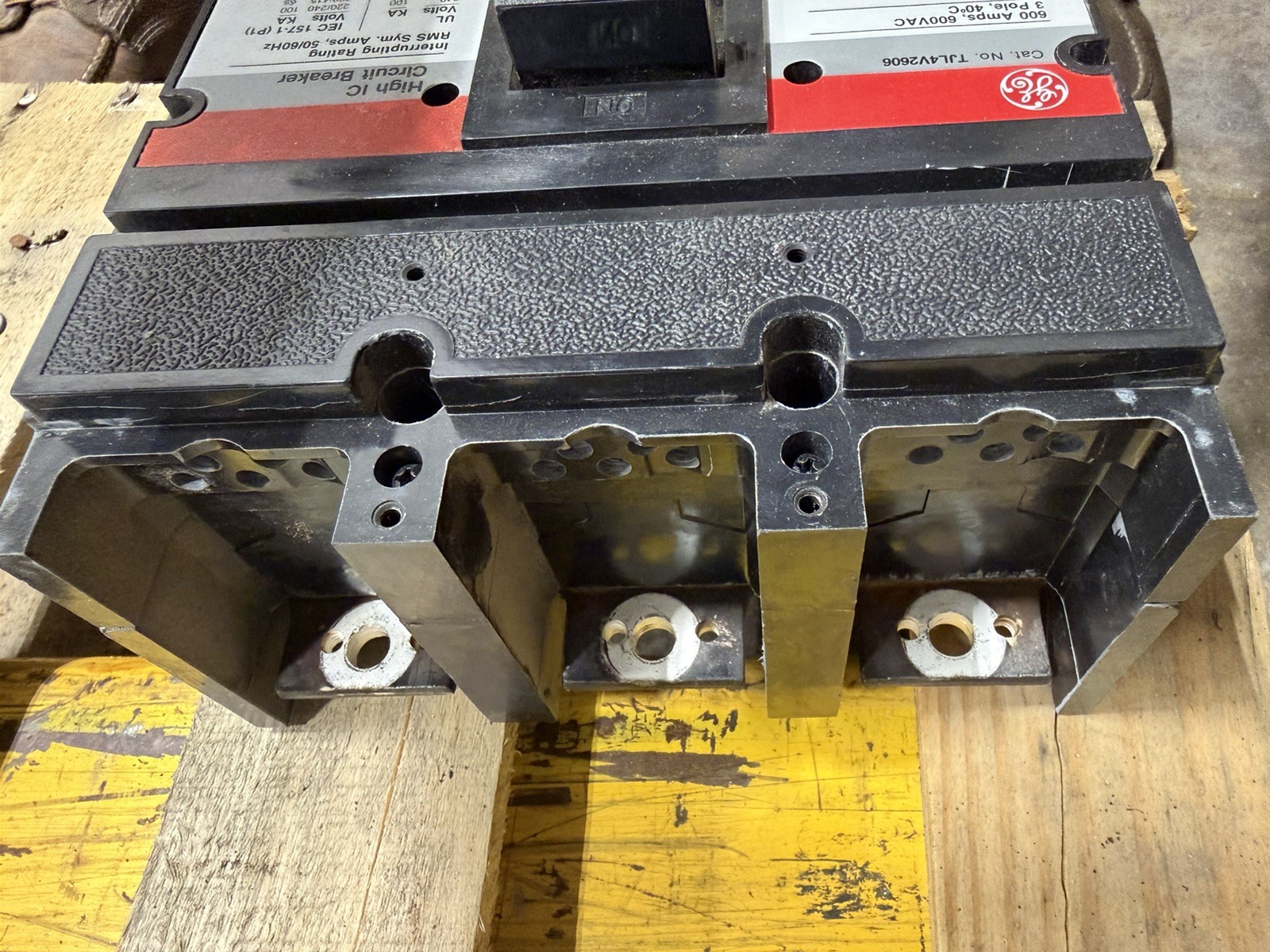 General Electric GE TJL4V2606 Circuit Breaker 600A 600V