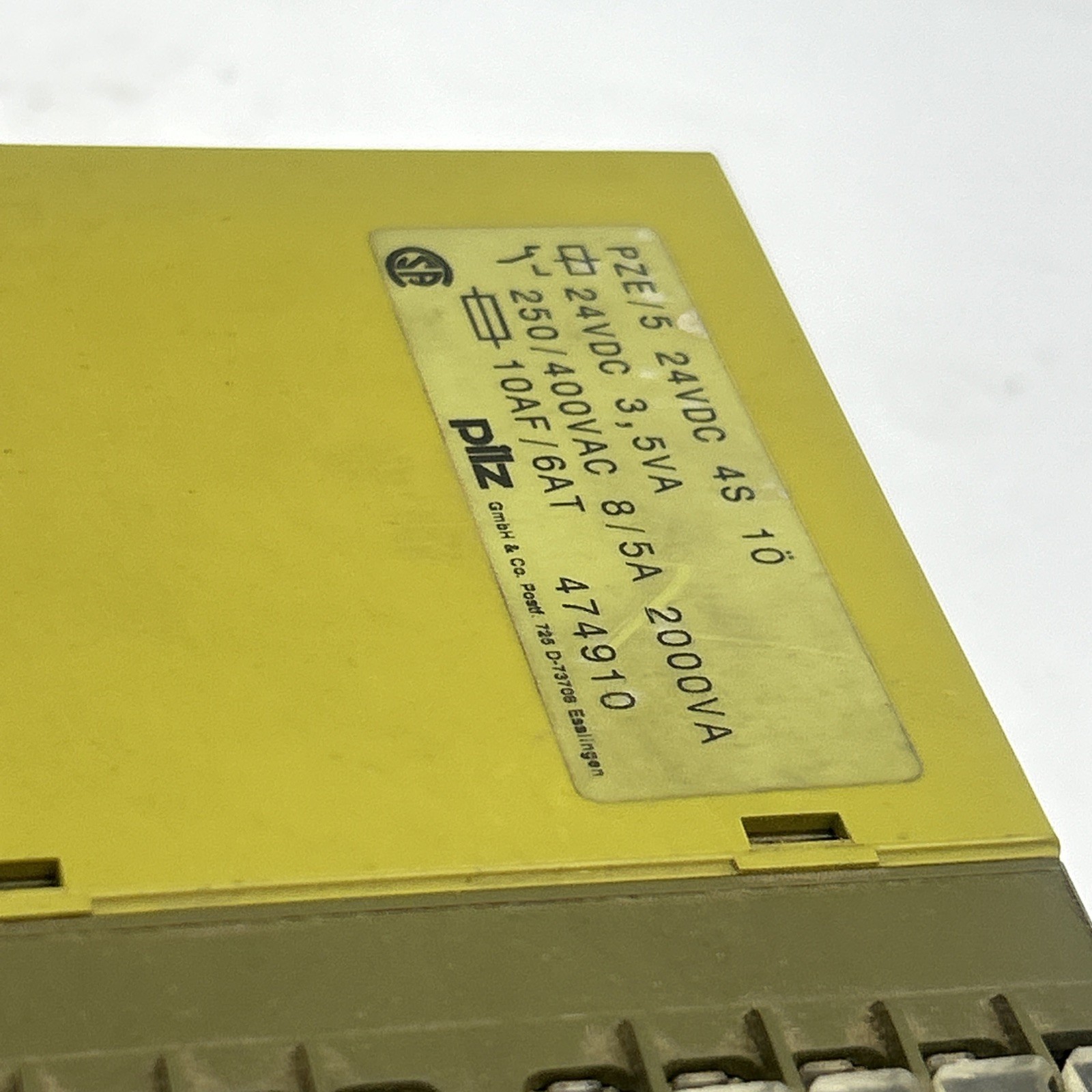 USED PILZ PZE 5 SAFETY RELAY PZE/5 24VDC 4S 1O