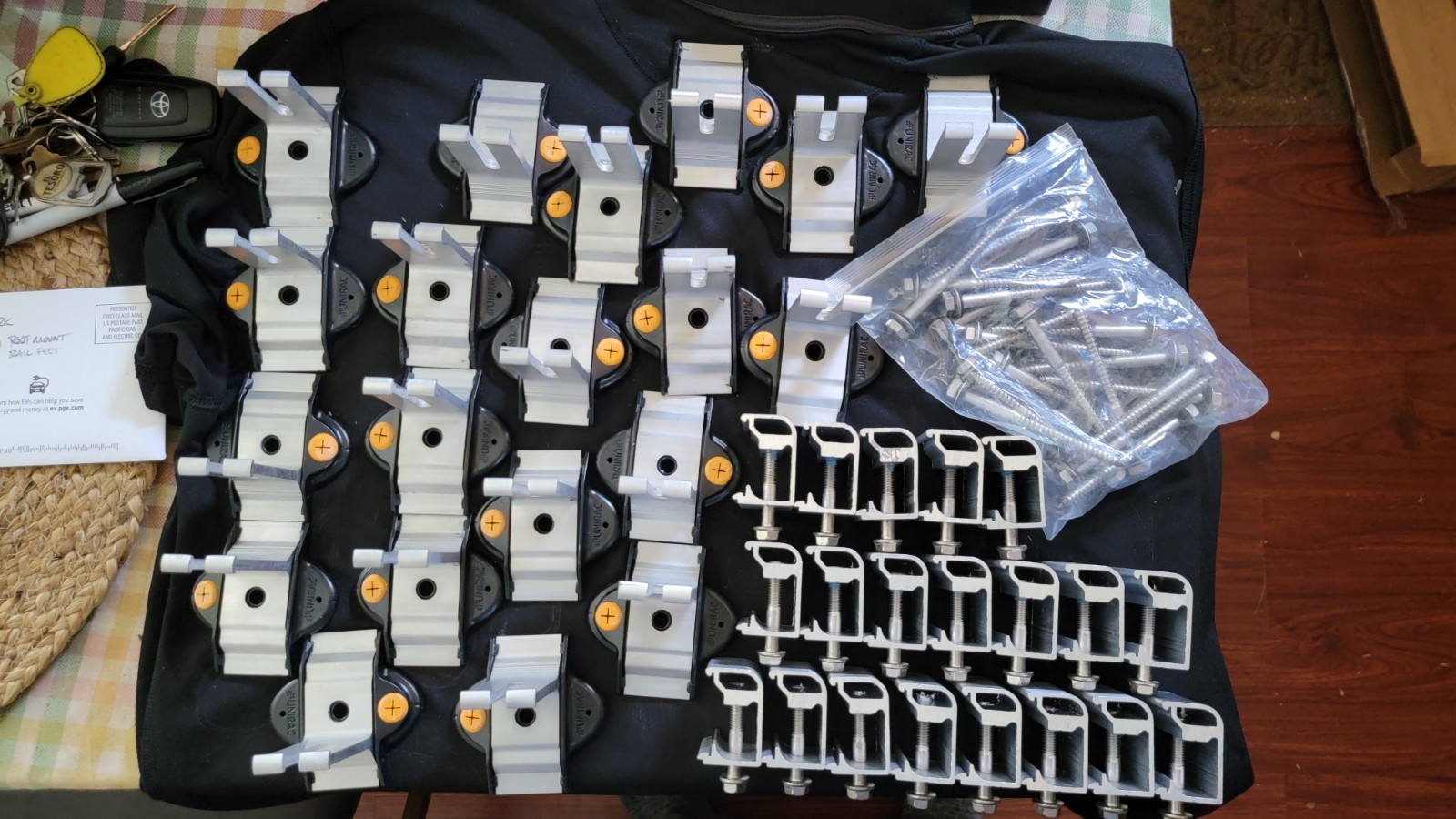 UNIRAC NXT Horizon Stronghold ATT(20PC)set. Mill Finish