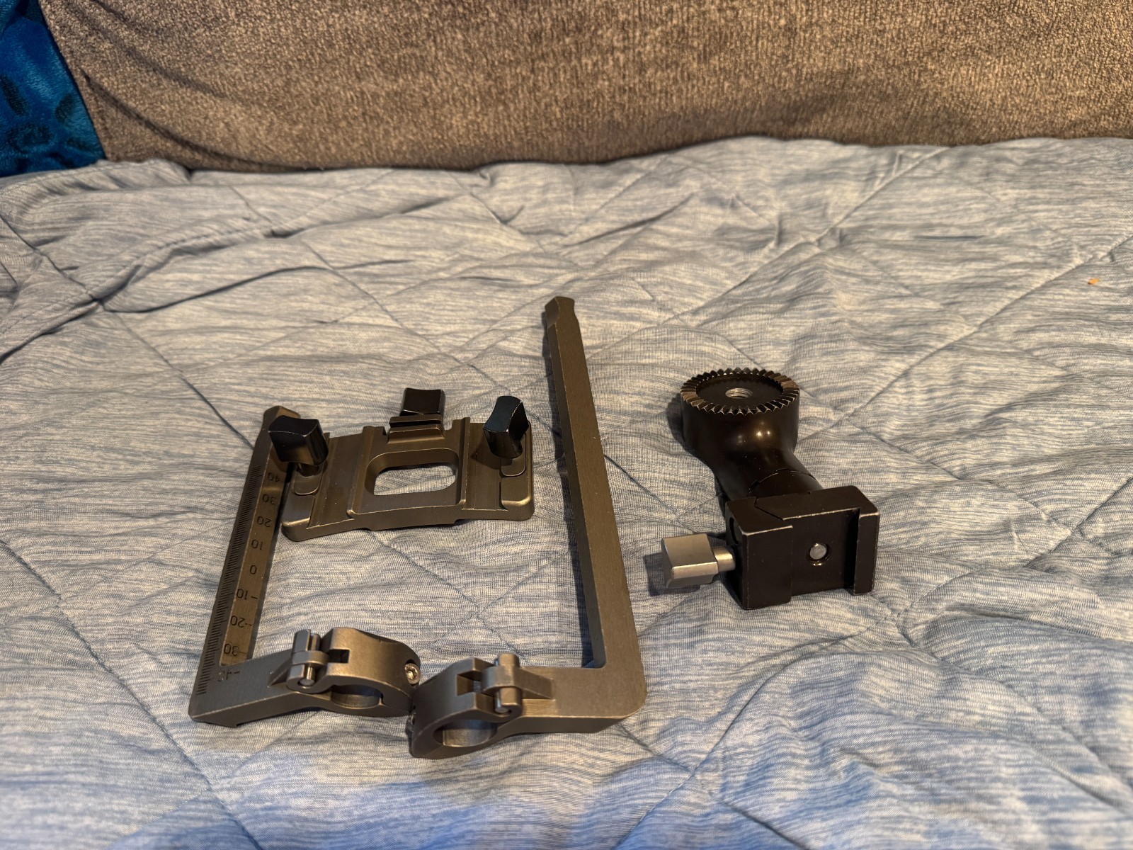 Leksell Multi Purpose Stereotactic System: Head Frame Arc , G Frame and Clamp