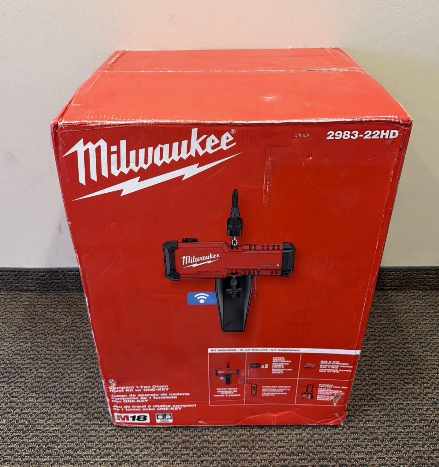 Milwaukee 2983-22HD M18 1-TON CHAIN HOIST W/ ONE-KEY Kit 2 12.0 Rapid Charger