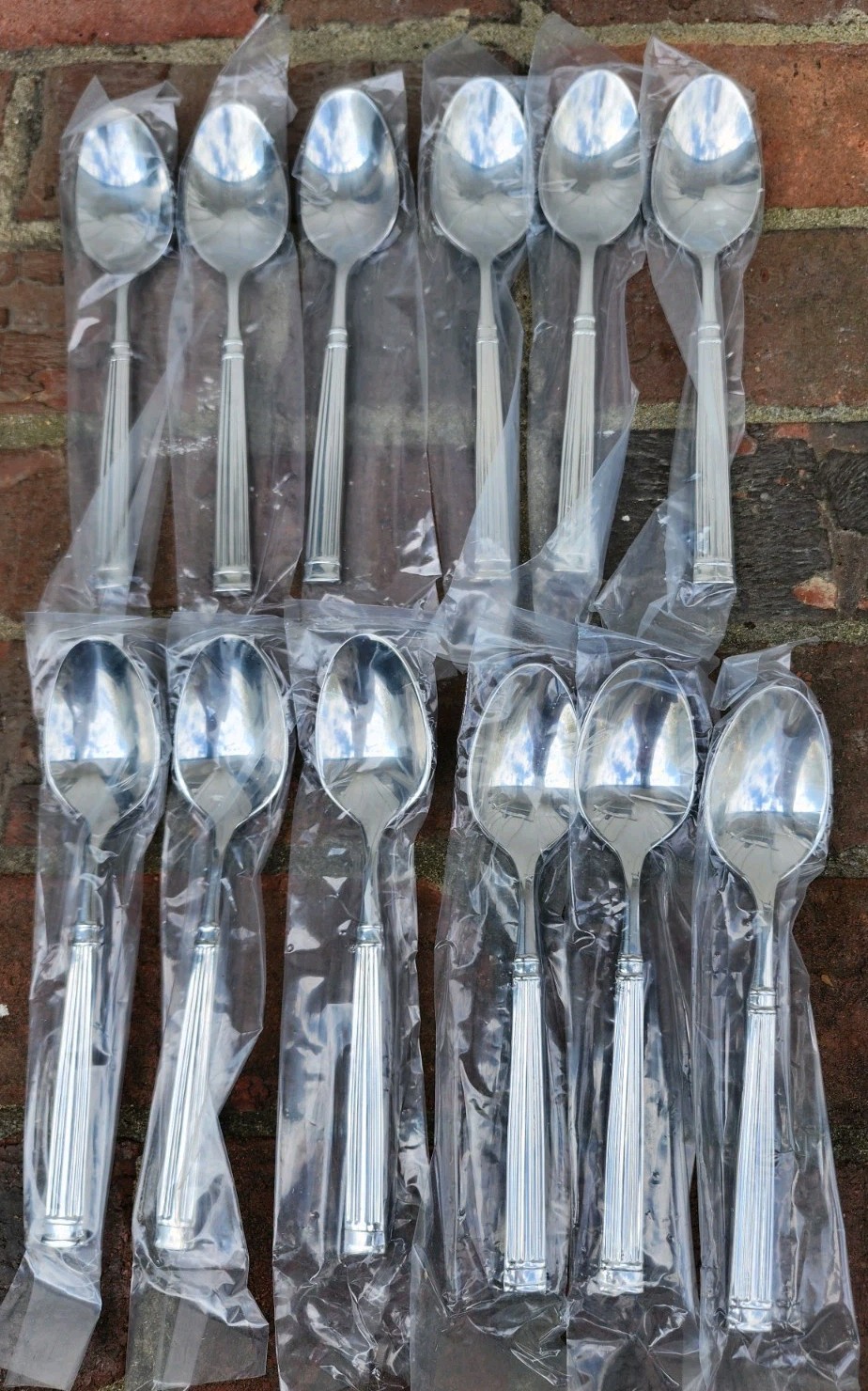 12 Pc Fortessa Doria 7.1″ 18/10 Stainless Steel Extra Heavy Weight Oval Spoons