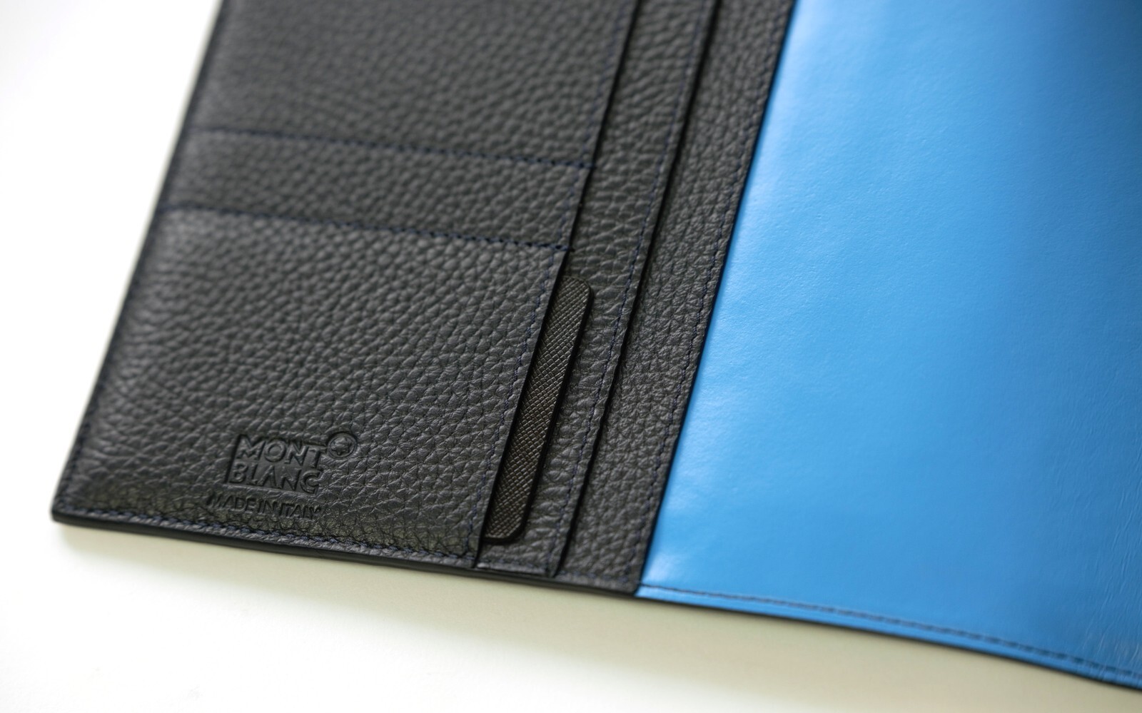 Montblanc Meisterstück Soft Grain Medium Notebook w. Business card holder 124128