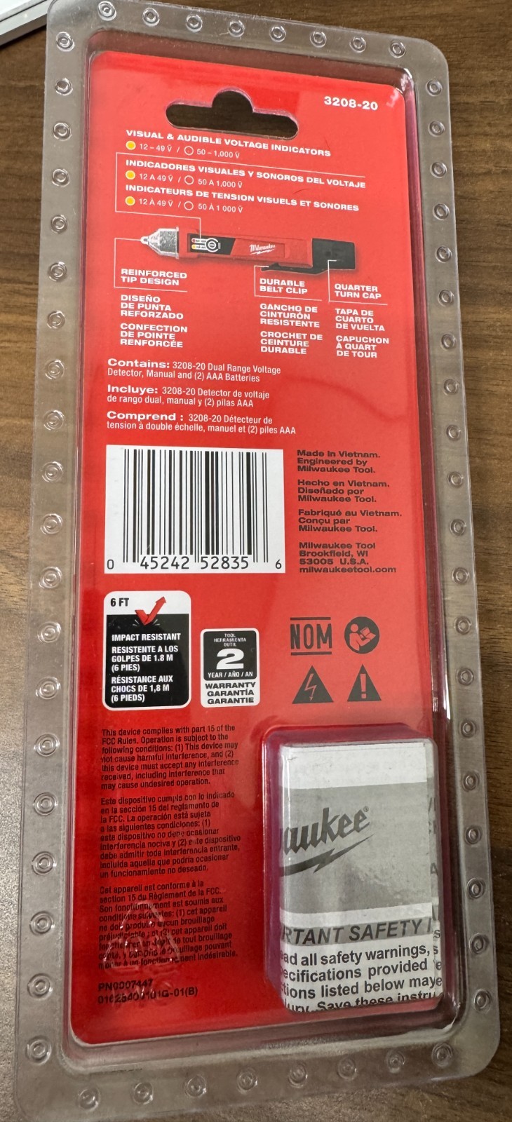 Milwaukee 3203-20 Dual Range Non-Contact Voltage Detector w/LED
