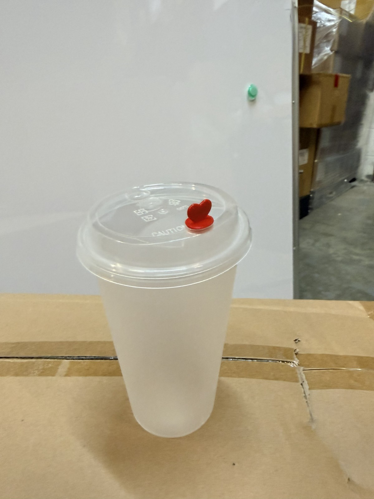 90mm Dome Sip Lids 1000 Count BPA Free PP Lids Clear White Black Bubble Tea Cups