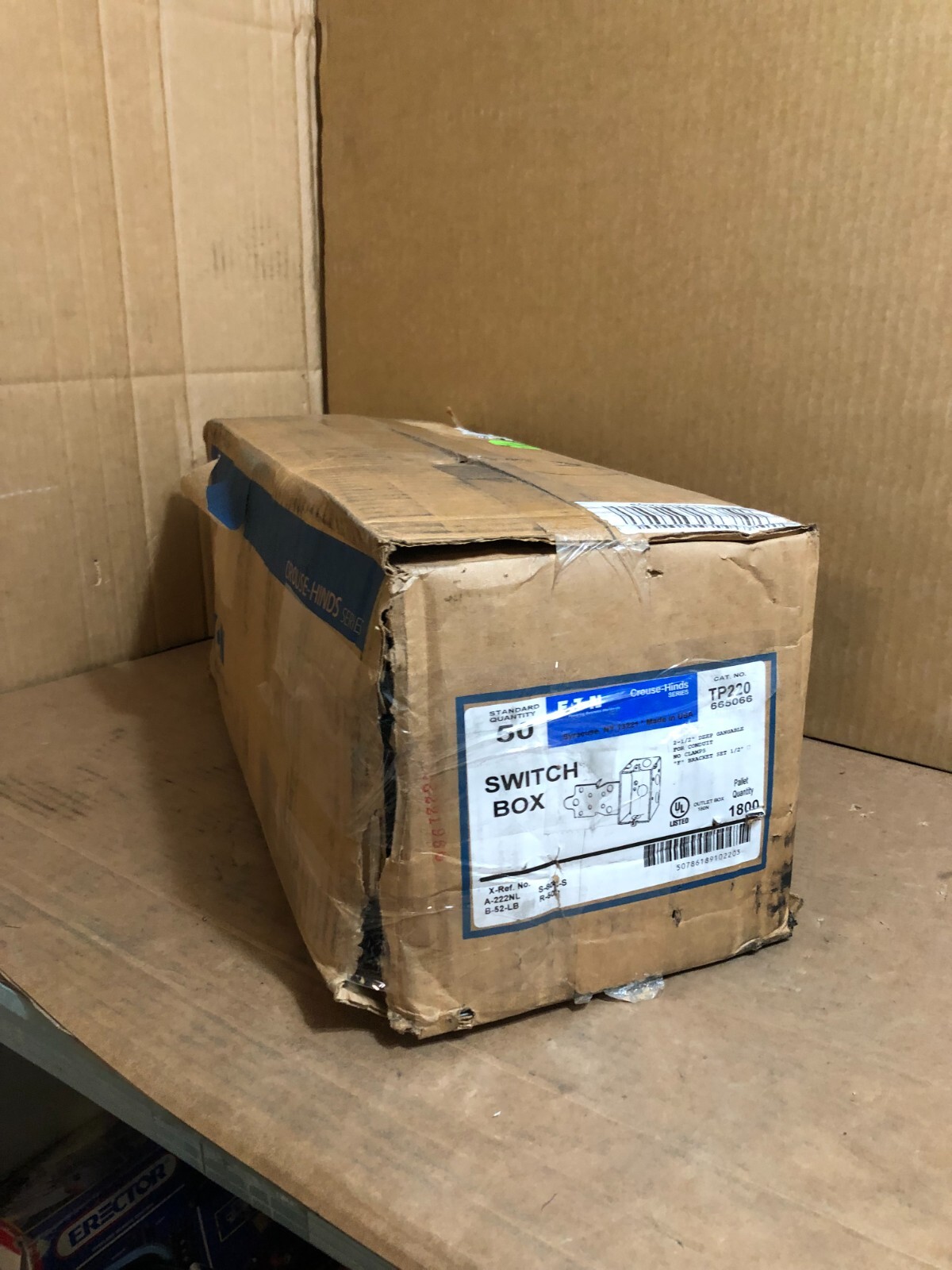 Eaton/Crouse-Hinds TP220/665066 2-1/2″ Deep Switch Box LOT OF 50x