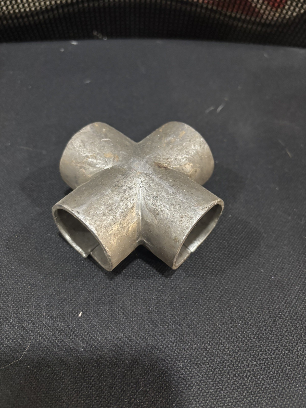 Steel Cross 4 Way Tee For 1-1/4” Pipe Or 1.90” Tubing