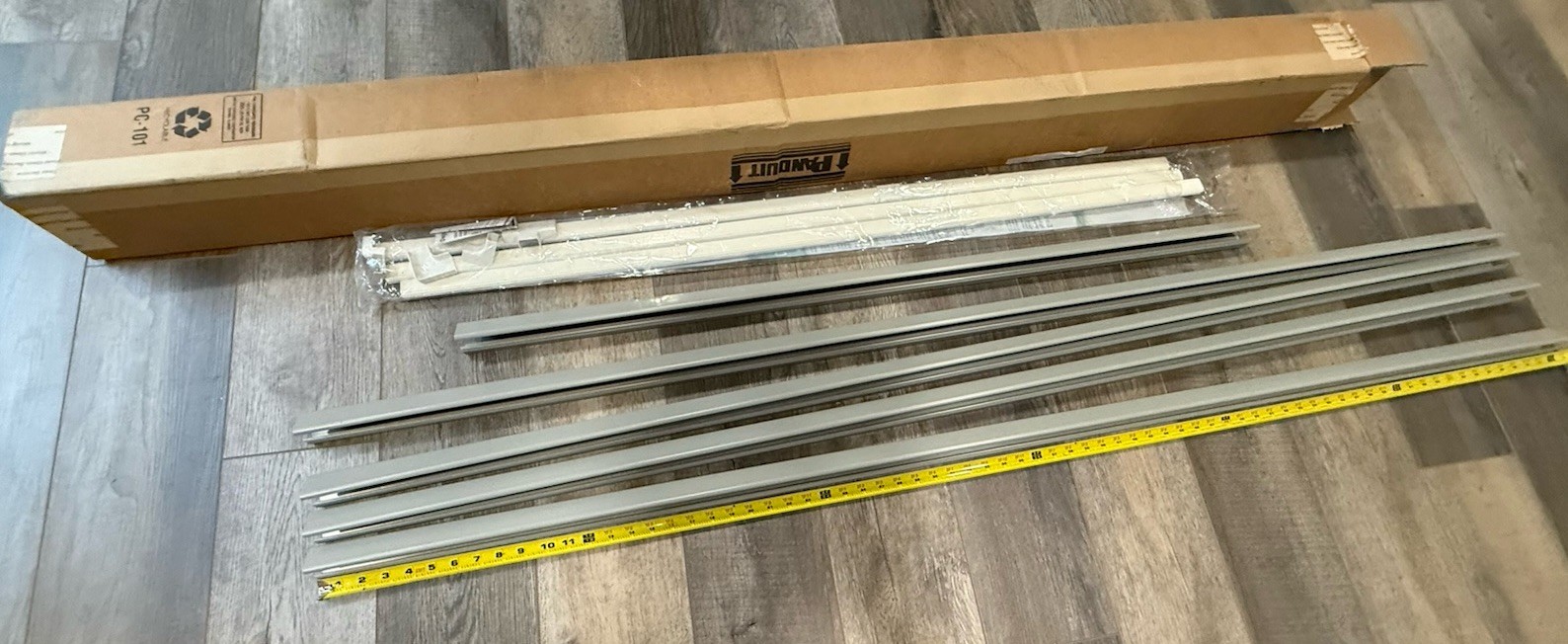Panduit Raceway kit; 4 6ft grey, 1 3ft 11.5inch grey, and white Legrand bag of 3