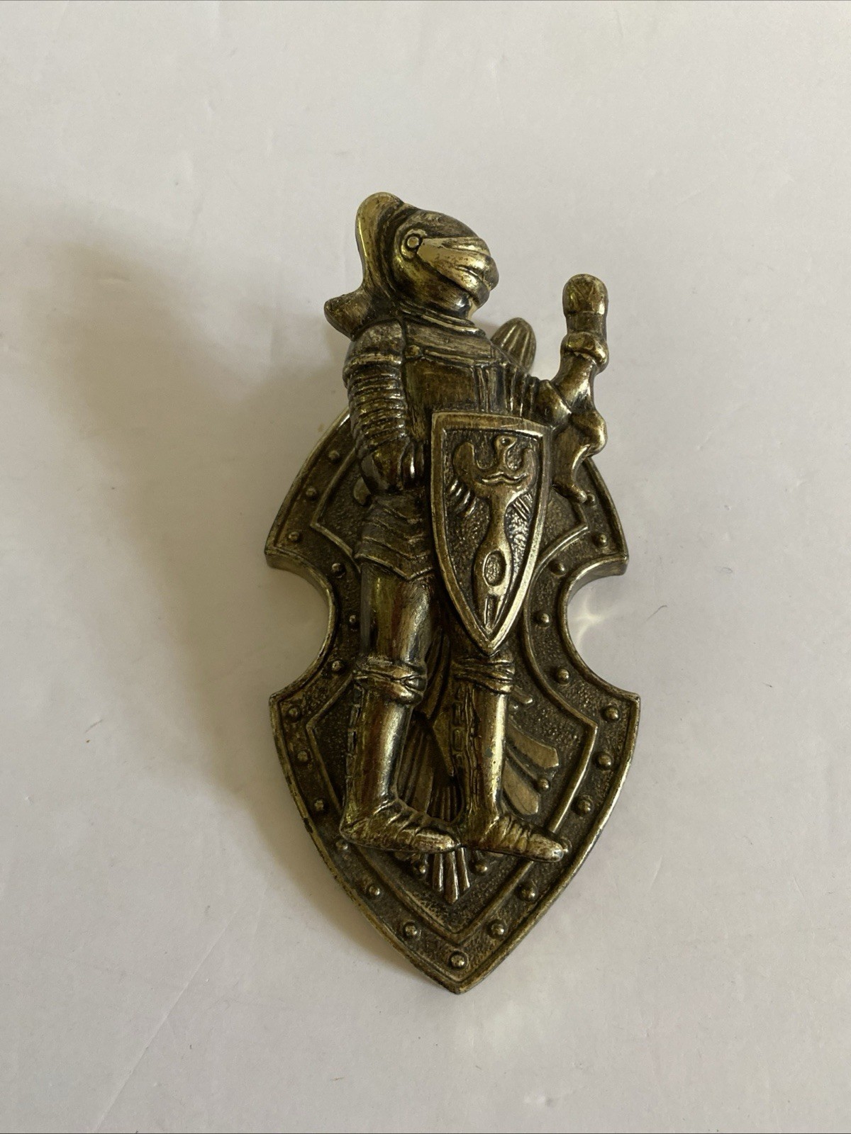 Medieval Knight with Shield Gold Tone Plastic Letter Note Clip Hong Kong Vtg