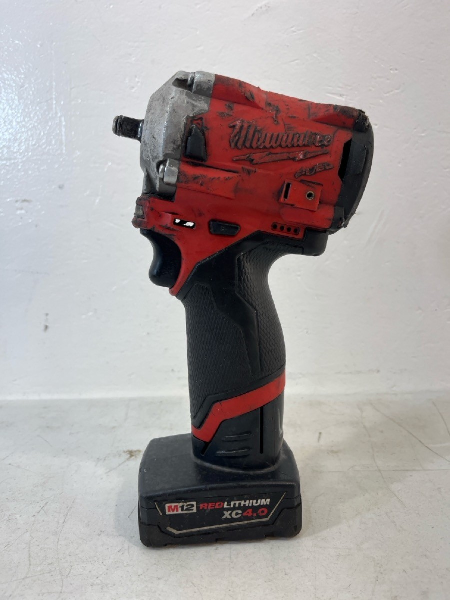 MILWAUKEE TOOLS 3/8 IMPACT (P28020513)