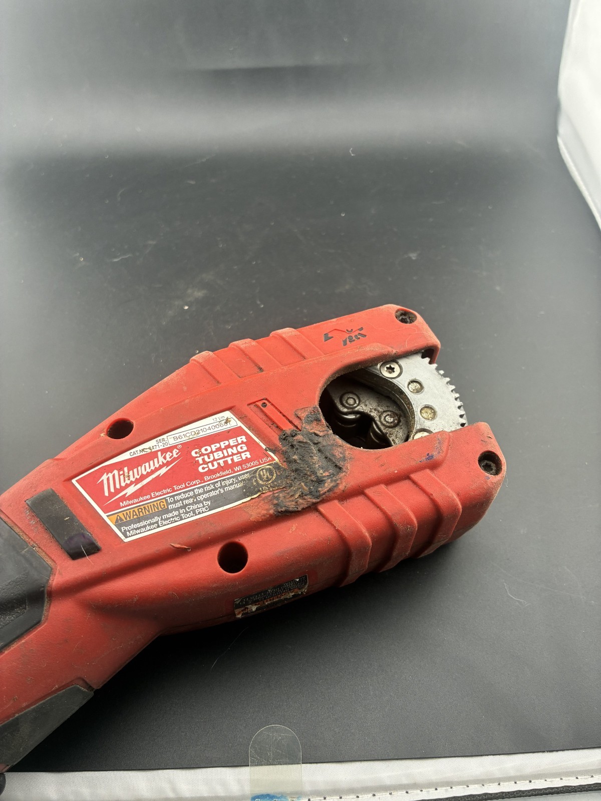 Milwaukee 2471-20 M12 Cordless Copper Tubing Cutter – Red