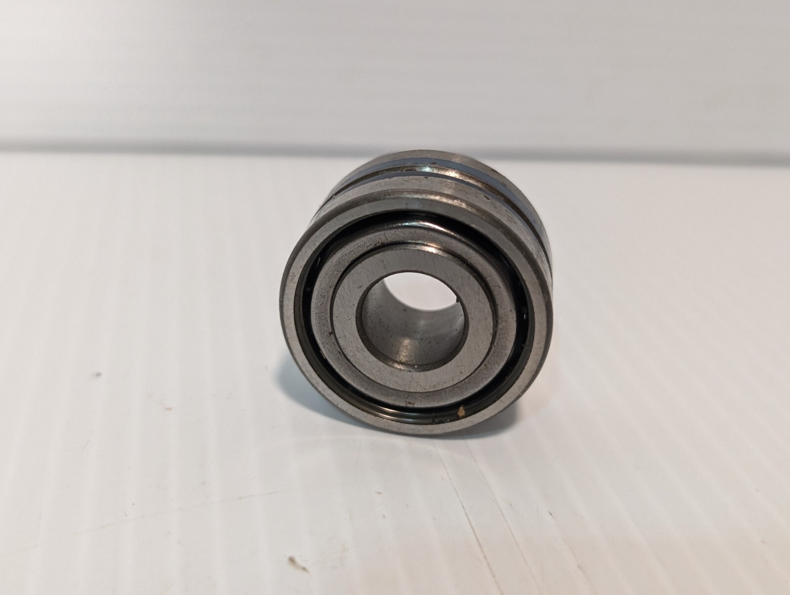 Lot of 4 NDH 5201 Double Row Ball Bearings – Free Returns