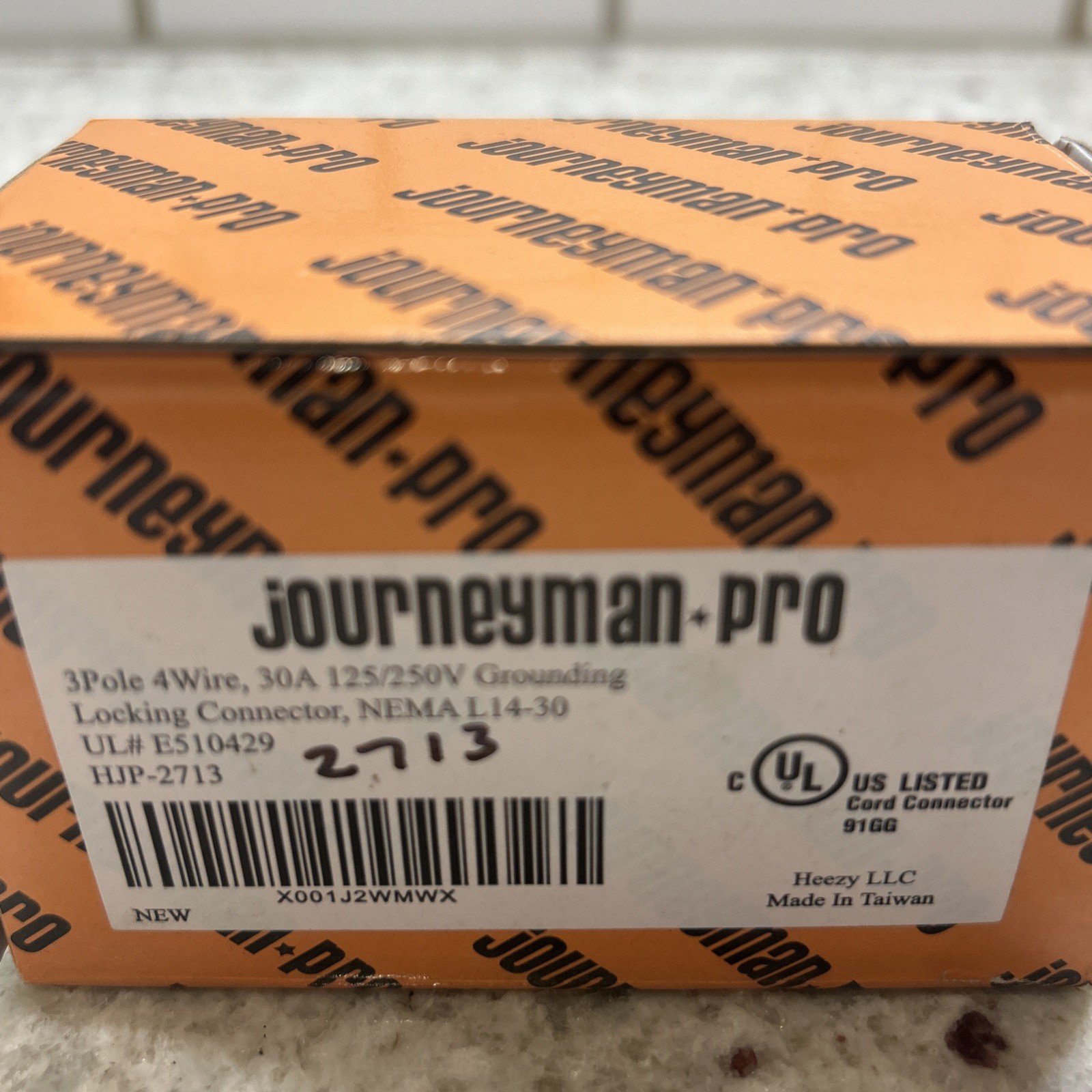 New Journeyman-Pro HJP-2713 30A Locking 3P 125/250V NEMA L14-30 Plug Blk/Yellow