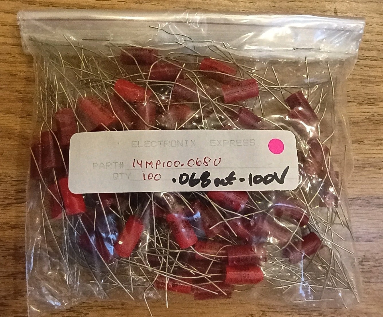 100 Qty 0.068 uF 68nF 100v Film Capacitor Electronix Express 14mp100.068u NOS