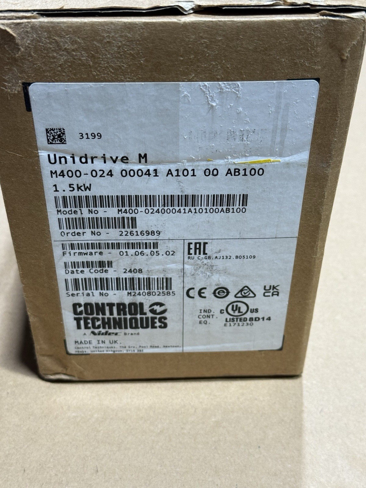 Control Techniques M400-024 00041 A101 00 AB100 Unidrive M400 1,5kW