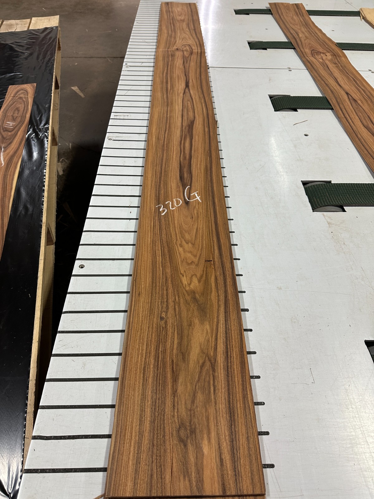 Santos Rosewood Raw Wood Veneer 2 sheets 103» x 9» 320G