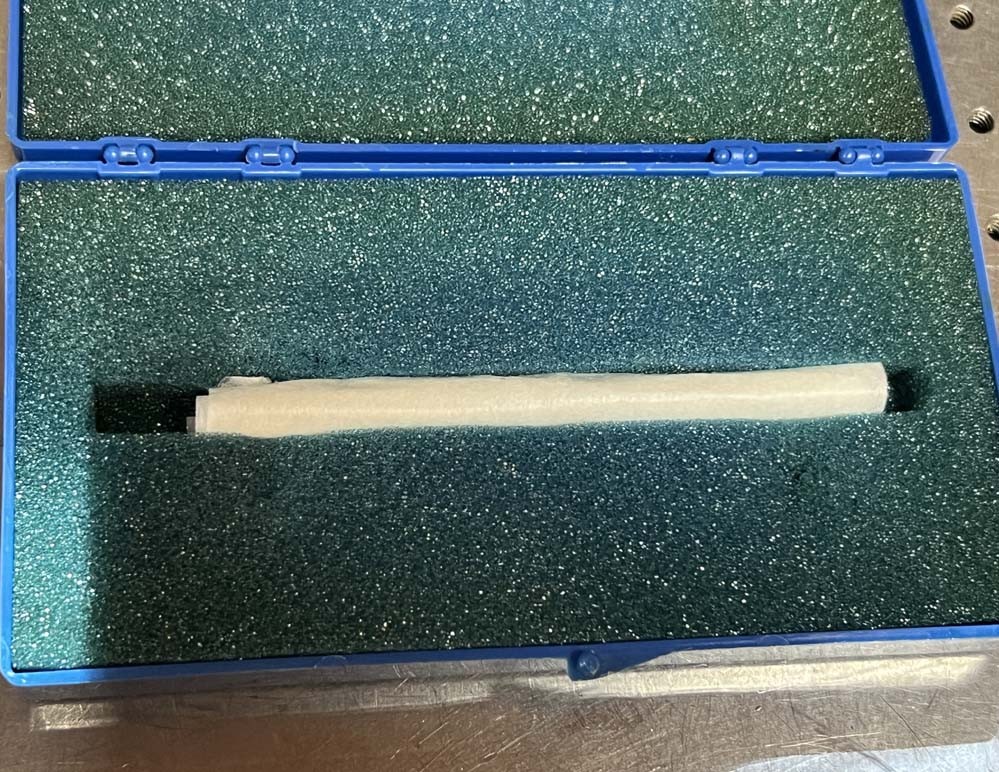 Synoptics for Coherent small YAG Rod 94m long Ø4mm, 0.6% Doped, .8M concave