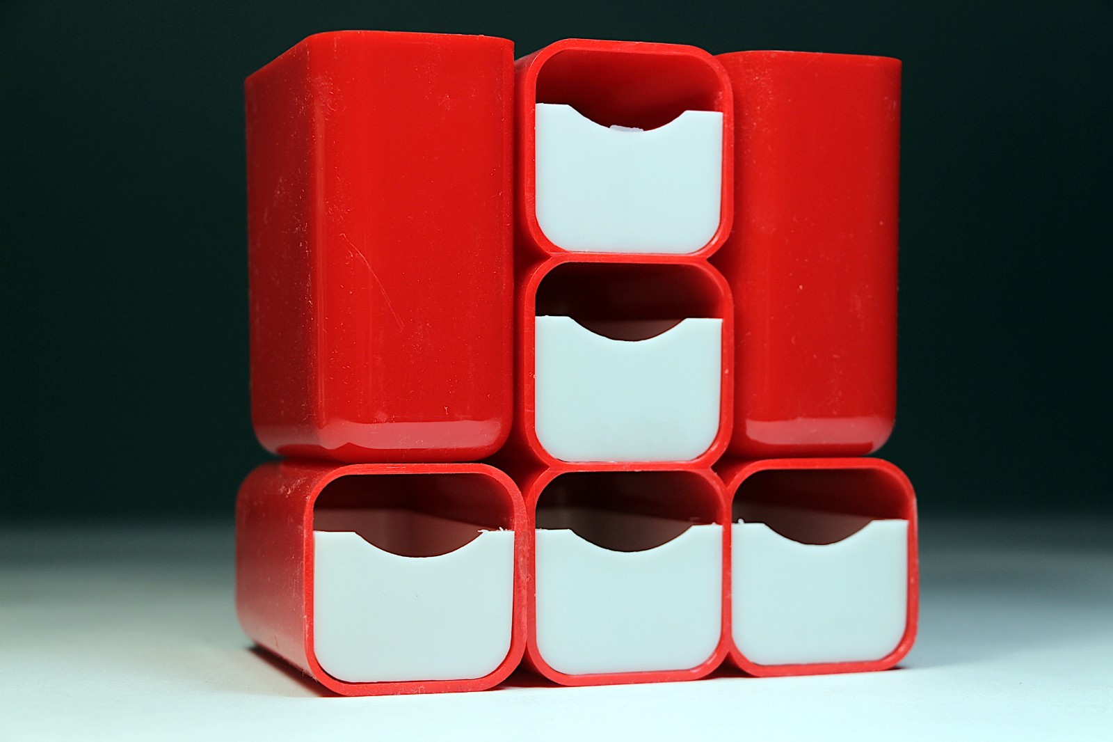 Vintage 1970s Retro VOH Red Plastic Desk Caddy UNUSED in Box No. 7602B Hong Kong