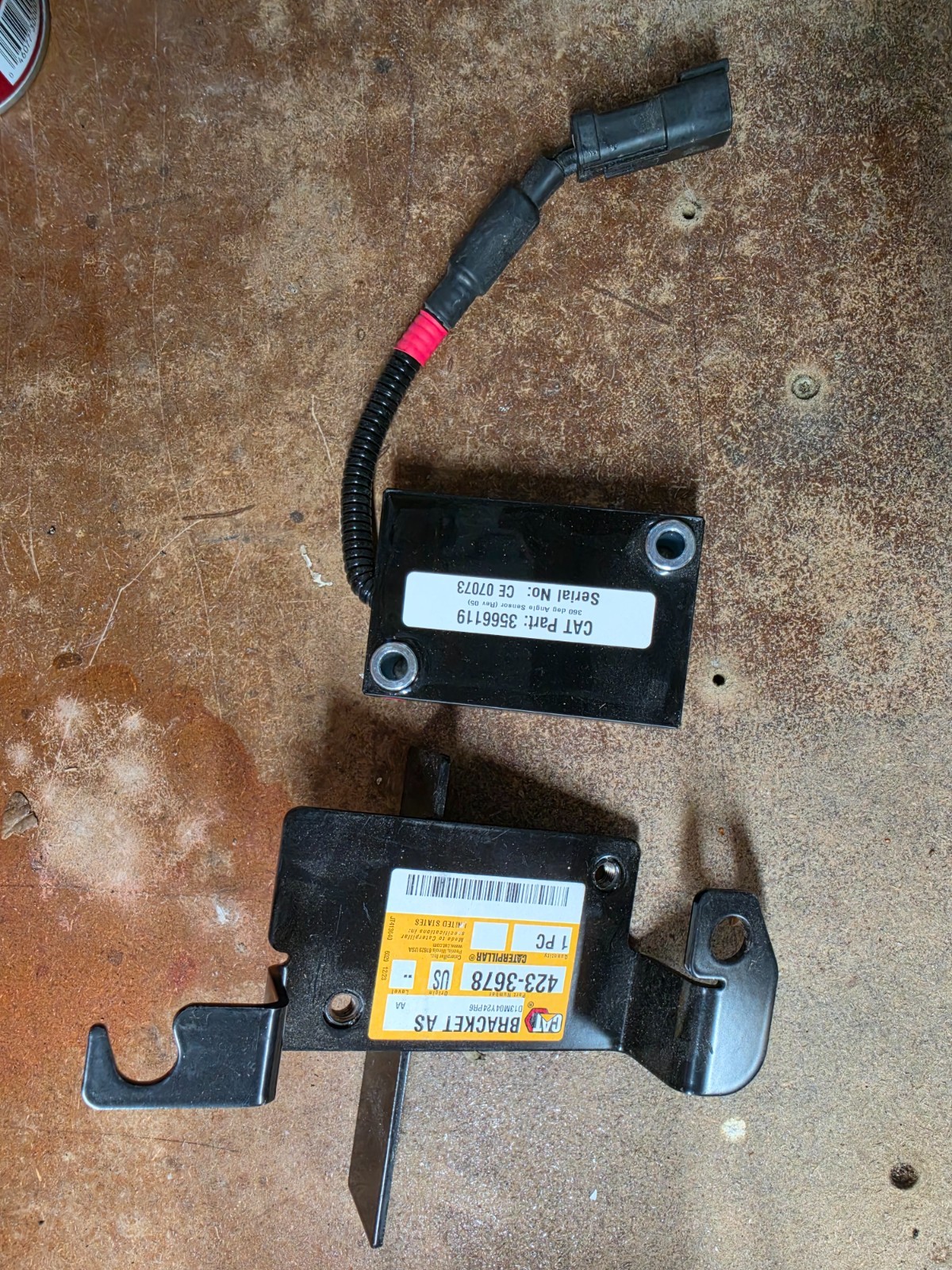 CAT GENUINE 356-6119 ANGLE SENSOR ASSEMBLY, With mount 423-3678