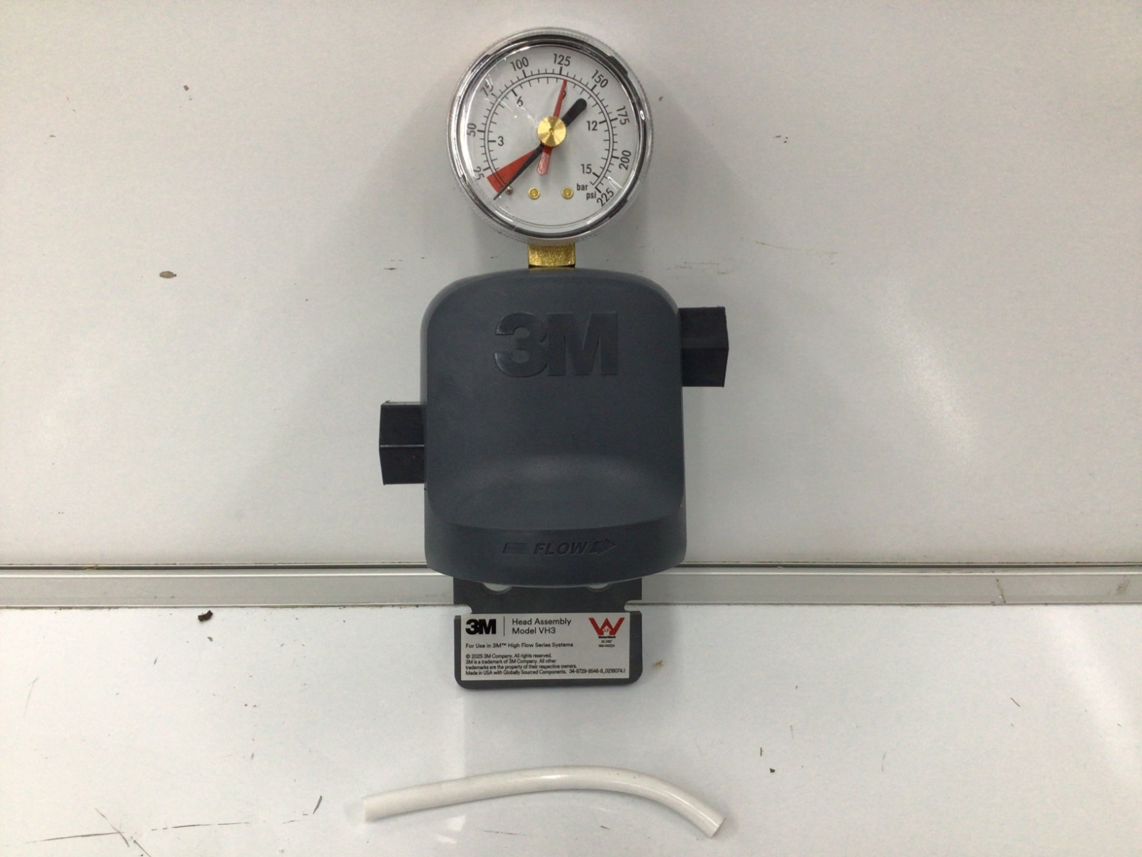 3M Filter Head: 3/8 in, 3M VH3 Series. Mfr. Model 6213001