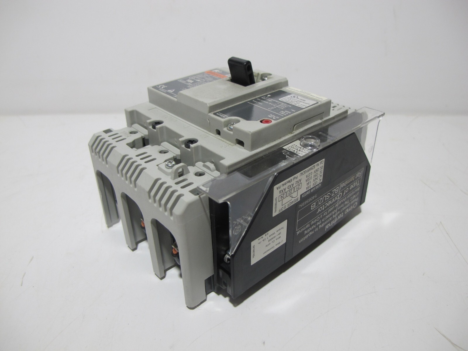 Fuji Electric BW50RAGU-3P010 10 Amp Auto Breaker 3-Pole 10A 690VAC 250VDC 14 kA