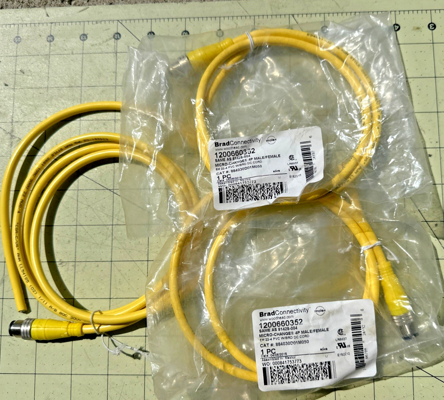 WOODHEAD 1200660352 & 81428-004 Micro Change 4P Male/ Cord End Qty: 3 Units New