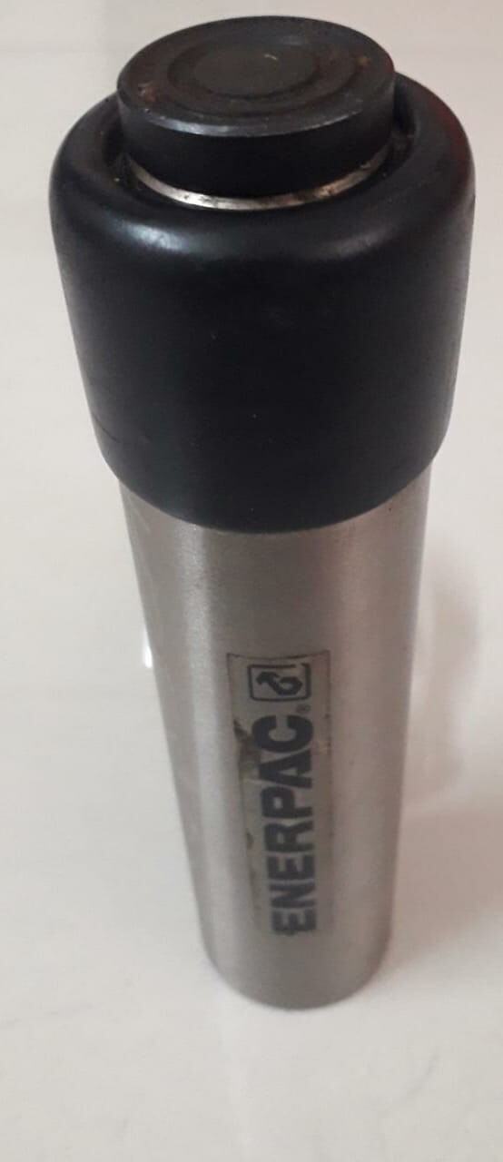 ENERPAC RC53NV 5 ton 3.0 in Stroke Extreme Environment Hydraulic Cylinder